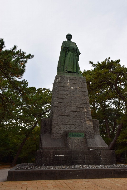 高知「桂浜公園・海岸・竜馬像」20171212_e0237645_15592828.jpg