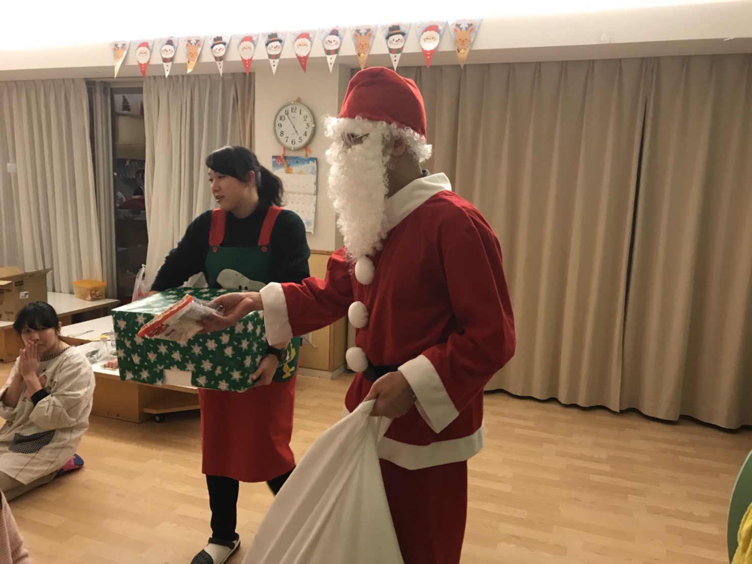 12月24日(日)トミー本店☆クリスマスイブ☆Y様プリウス納車☆K様エリシオン納車♪k様エブリワゴンご成約!_b0127002_19541136.jpg