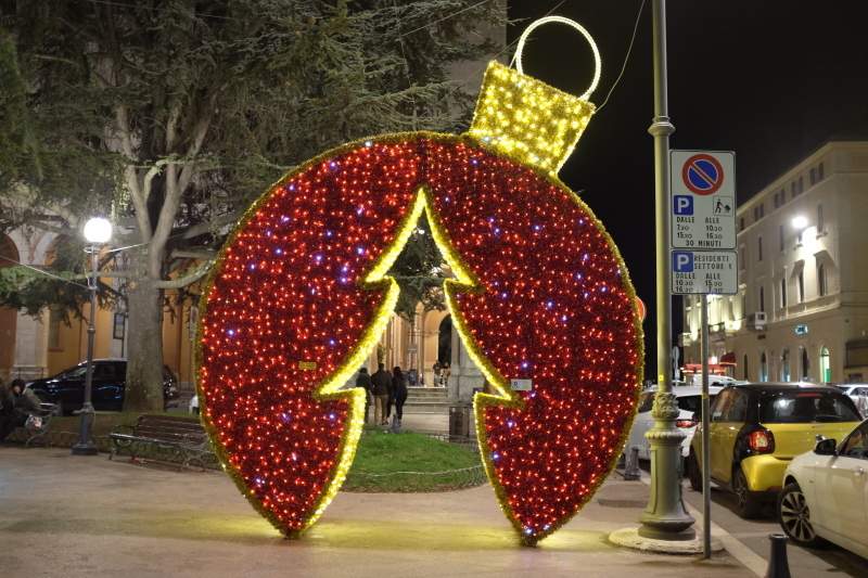 イタリア, ペルージャのクリスマスマーケット🎄Mercatini di Natale di PERUGIA_b0246303_07162398.jpg