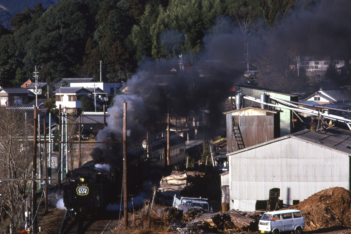 下泉駅 今昔 - 大井川・トーマス -_b0190710_17481343.jpg