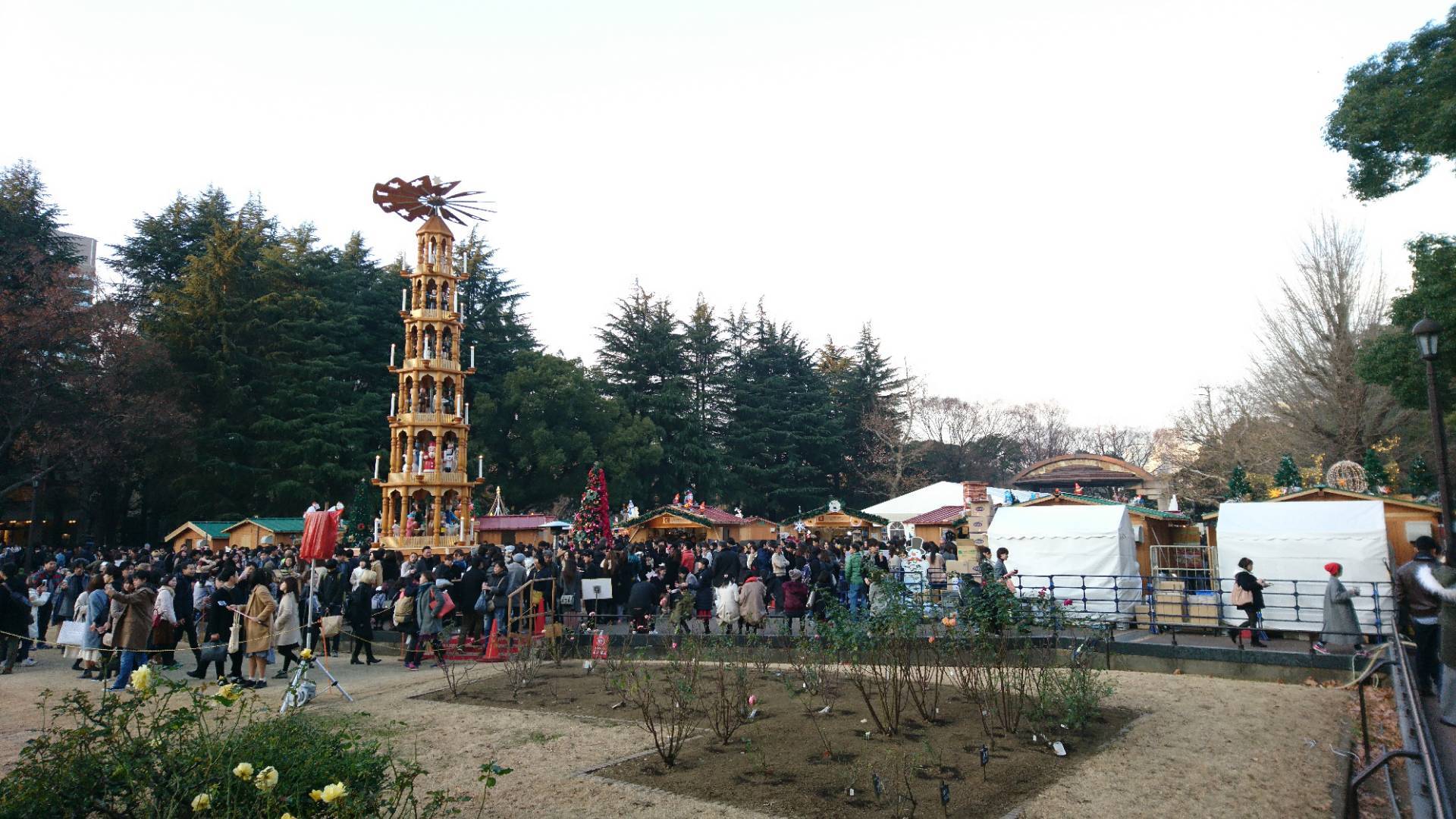 “Feliz Navidad” en Tokyo Christmas Market_c0002171_19491573.jpg