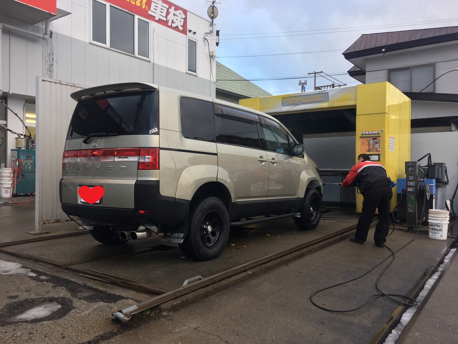 12月25(月)トミーベース カスタムブログ☆ナビゲーター ハマーH2 デリカ納車☆_b0127002_12040607.jpg