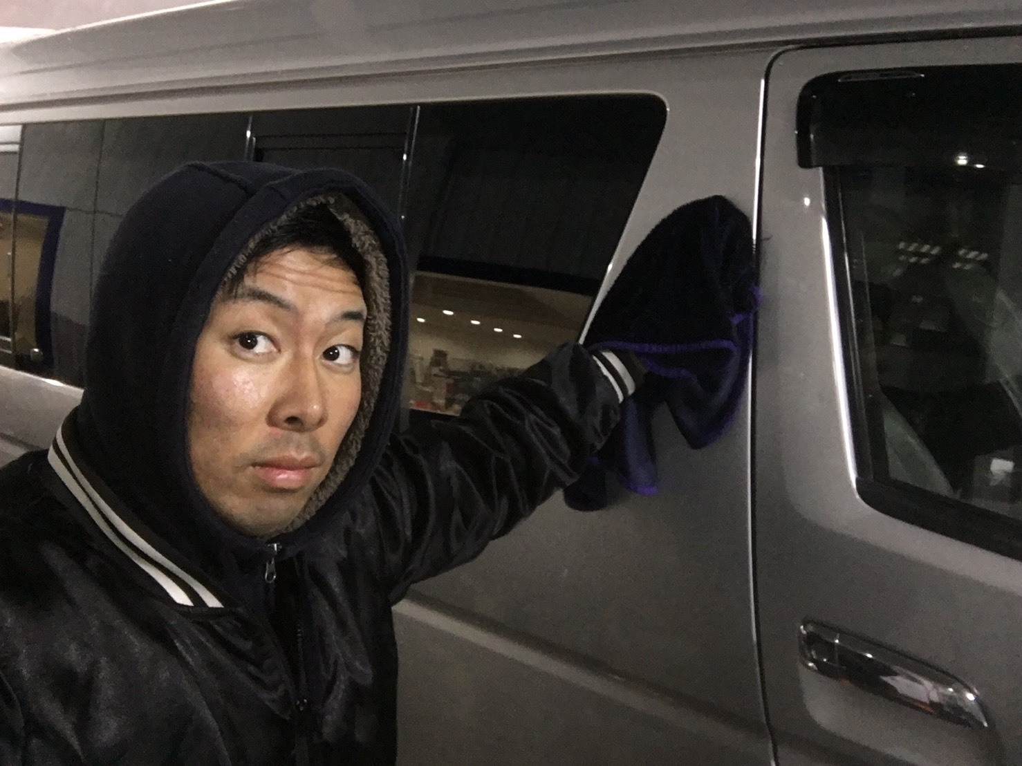 12月25(月)トミーベース カスタムブログ☆ナビゲーター ハマーH2 デリカ納車☆_b0127002_13355395.jpg
