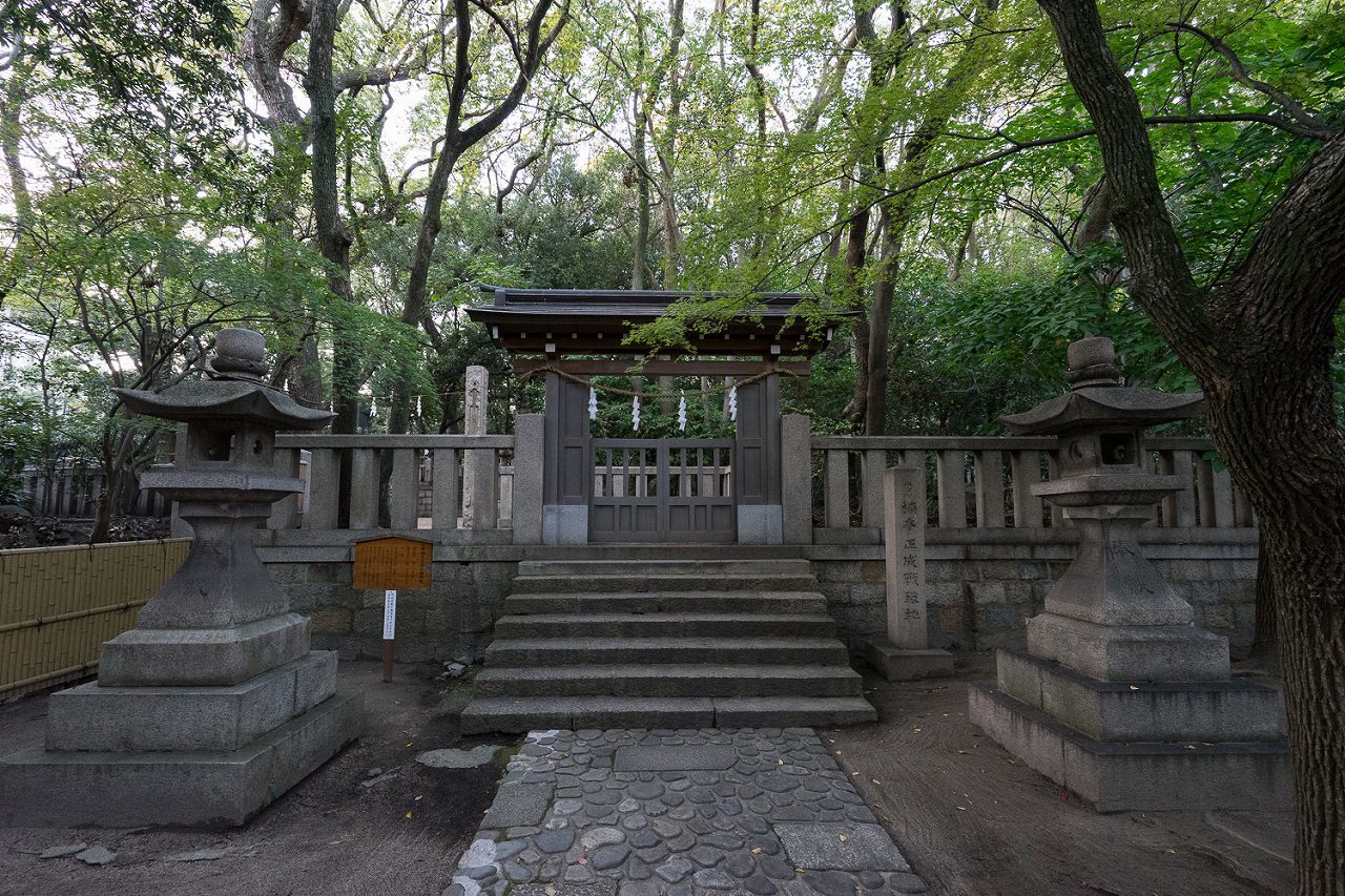 神戸湊川神社（楠公さん）_b0225108_22320976.jpg