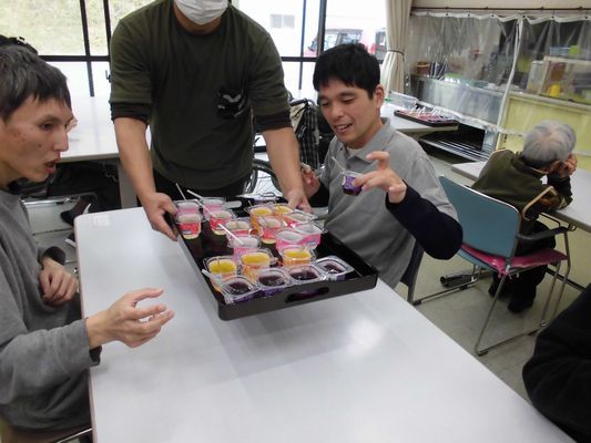 12/24 日曜喫茶_a0154110_09551070.jpg