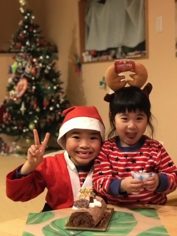 MERRY CHRISTMAS! & 年末年始の営業のお知らせ_f0191324_08093918.jpg