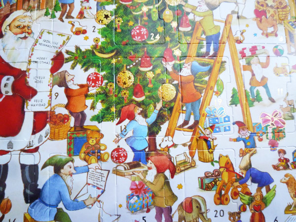 クリスマスのアドベントカレンダー_c0152767_21261275.jpg