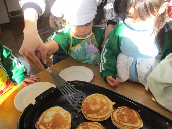 もも組 ホットケーキパーティー_c0212598_16181854.jpg