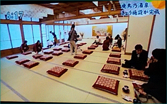 f0231709_22082096.gif