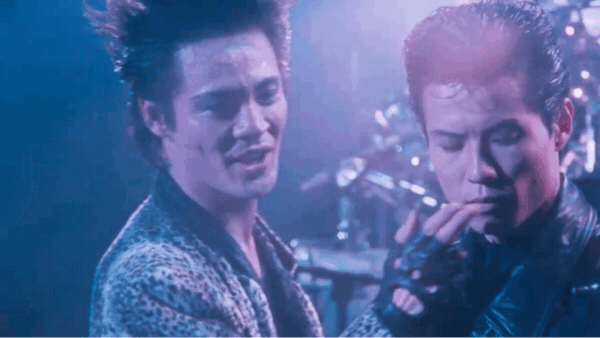 c0005419_21452467.gif
