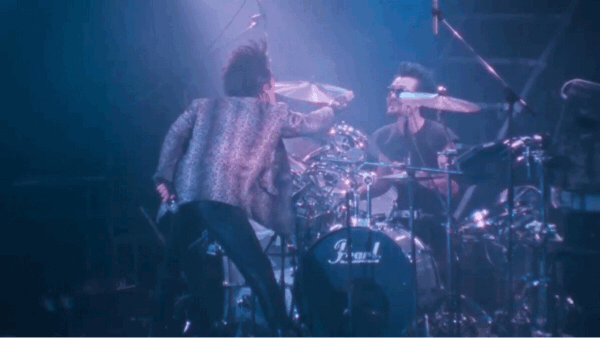 c0005419_21464778.gif
