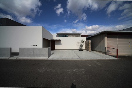 企業向けショールームのコーデイネート実例 / 板井建設㈱ 兵庫県小野市_f0375763_14331453.jpg