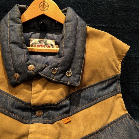 1970s \" SKI LEVI\'S \" - DENIM × SUEDE - INSULATION classic DOWN VEST ._d0172088_20303851.jpg