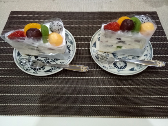 354日目 生クリームのケーキ買えました プラチンブリ タイと日本を行ったり来たり 354日目 生クリームのケーキ買えました プラチンブリ タイと日本を行ったり来たり