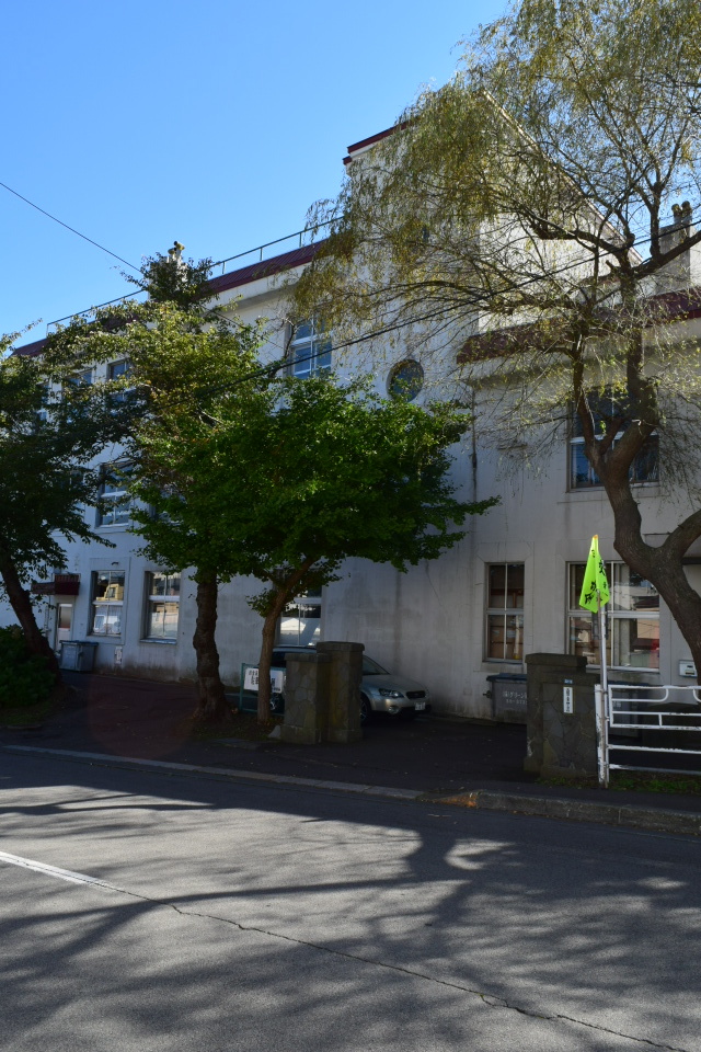 函館市立青柳小学校(函館の建築再訪)_f0142606_10094215.jpg