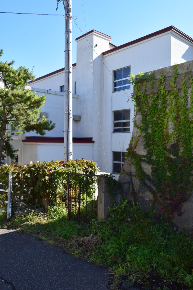 函館市立青柳小学校(函館の建築再訪)_f0142606_10315433.jpg