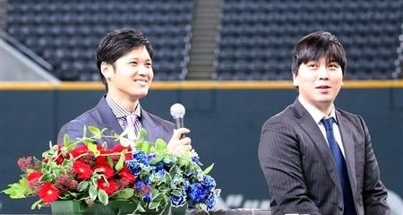 藤井四段白星締め、大谷を全面サポート_d0183174_09054149.jpg