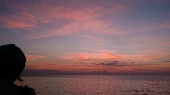 ロビナで夕陽を見に行く @ Pantai Penimbangan, Jl. Yeh Mumbul (\'17年9月)_d0368045_5175868.jpg