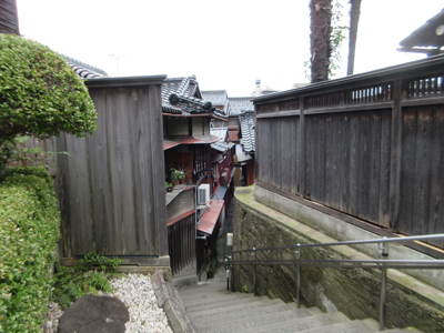 金沢の小さなお茶屋街～にし茶屋街と主計町茶屋街～_e0333647_14531355.jpg