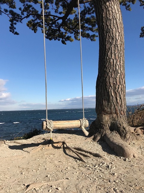 日間賀島のハイジのブランコ 愛知の島めぐり 青春18きっぷ一人旅 ルソイの半バックパッカー旅 日間賀島のハイジのブランコ 愛知の島めぐり 青春18きっぷ一人旅 ルソイの半バックパッカー旅