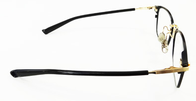 999\'9(フォーナインズ)ニューコレクション「眼鏡は道具である-原点のもっと先へ。もの創りのもっと奥へ-」新作メタルフレームS-360Tシリーズ入荷!_c0003493_08442513.jpg