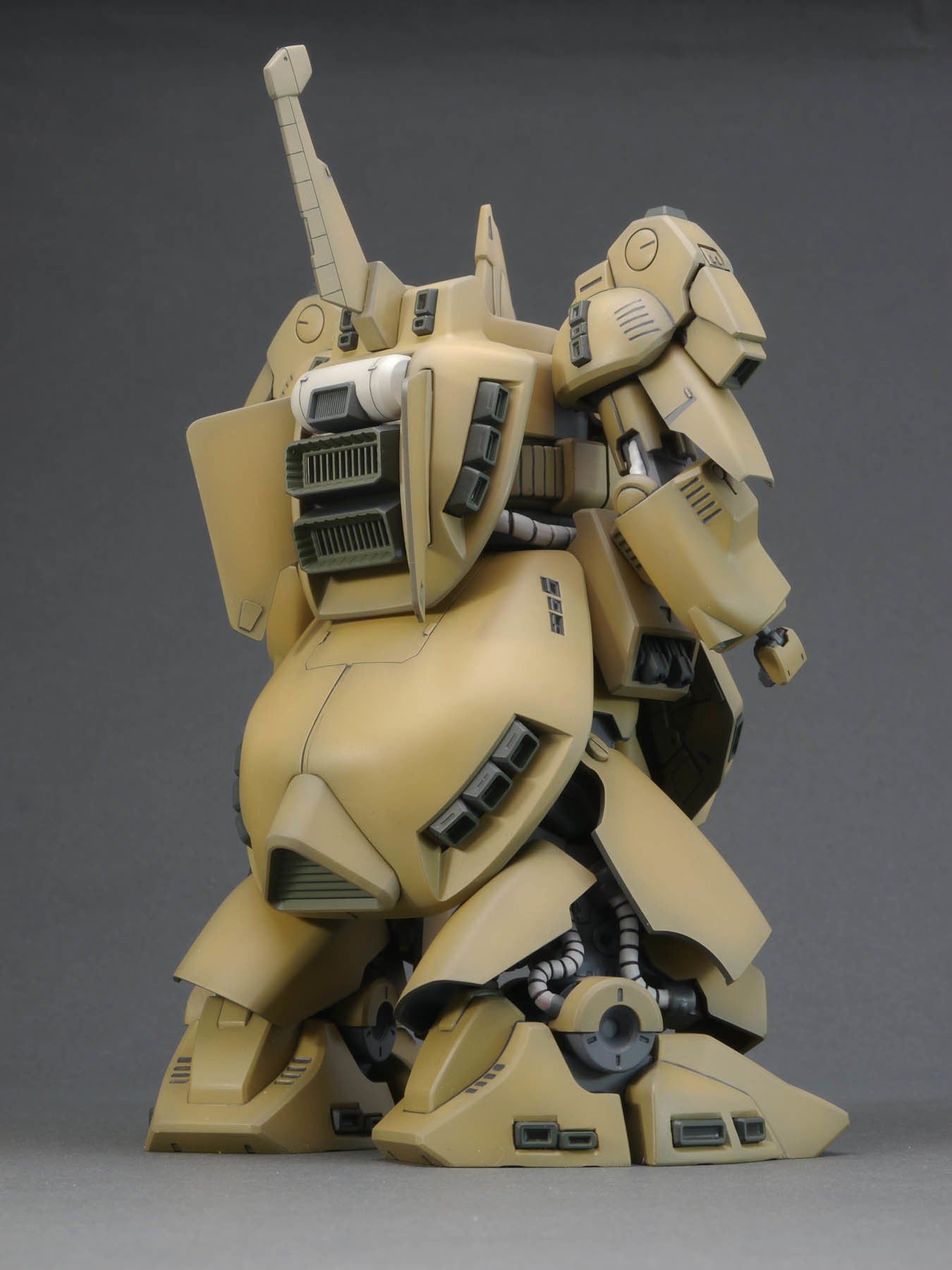 売れ済最安値 ソフビキット 1/144 ジ・O プラモデル mitshopping.it