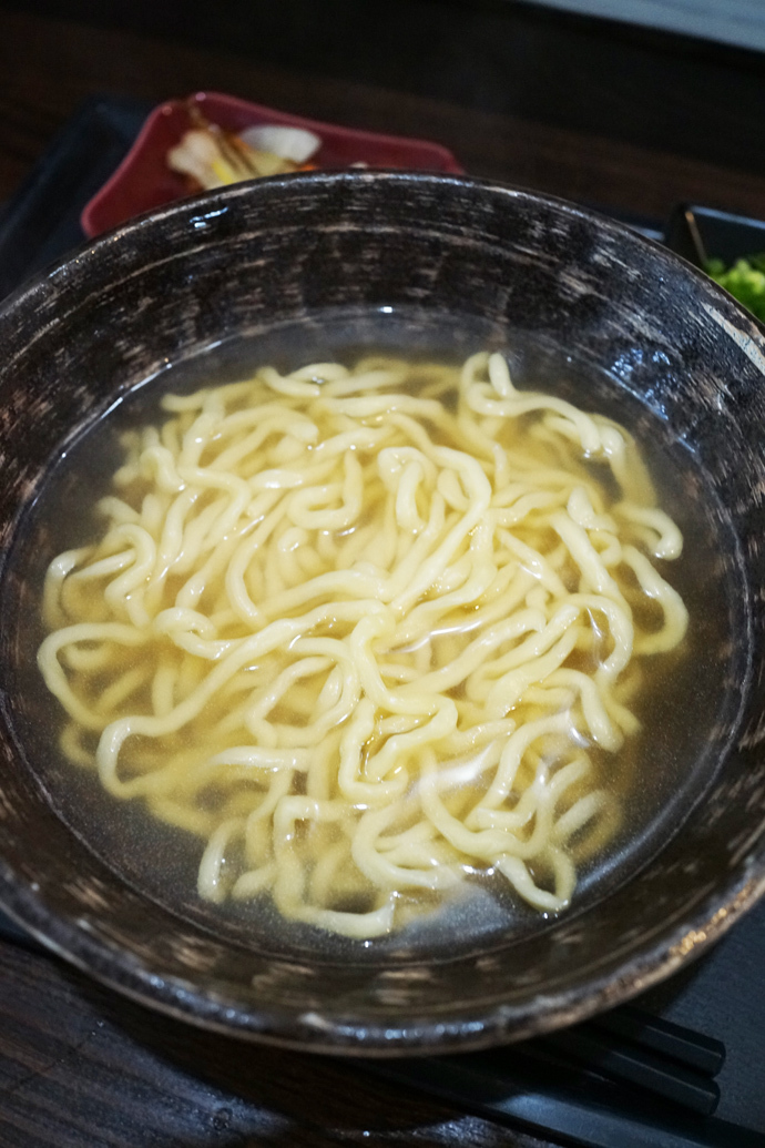 今年最後の茉家で汁と麺　皆様良いお年を_b0049152_12402633.jpg