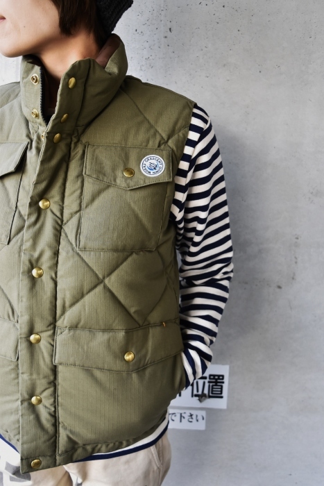 年内・ギリ入荷です。。。Crescent Down Works Excrusive(別注) DOWN VEST!★!_d0152280_19501984.jpg