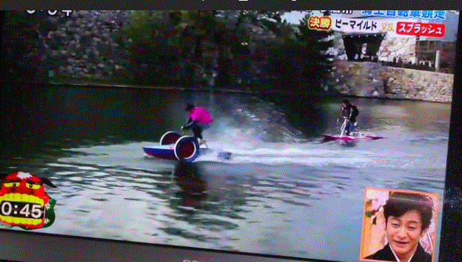 f0231709_18363423.gif