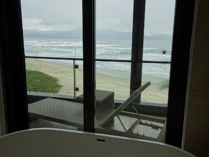 f0082356_16235778.jpeg