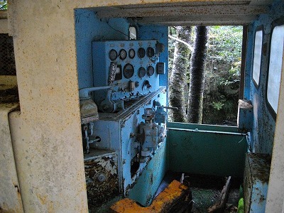 f0308898_13231111.jpg