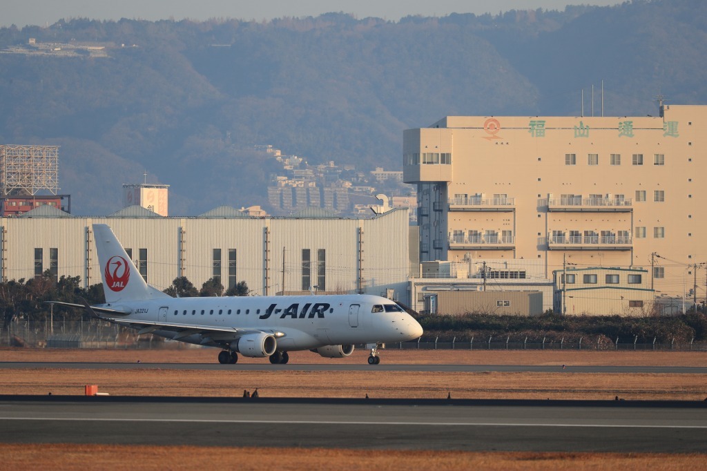 J-AIR_d0313140_15500003.jpg