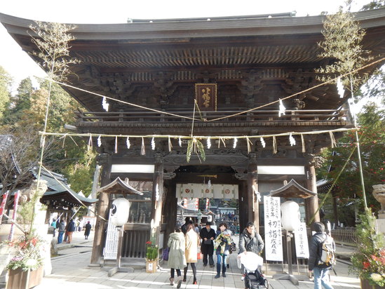 日牟禮八幡宮の初詣と八幡山登頂 K2 Hair へようこそ 近江八幡 美容室 美容院