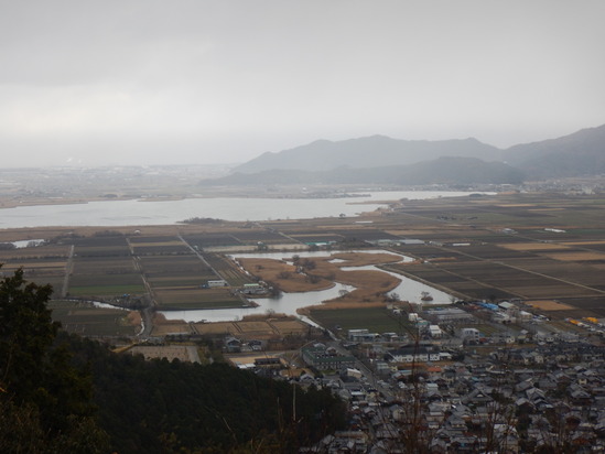 日牟禮八幡宮の初詣と八幡山登頂_d0231858_111035.jpg