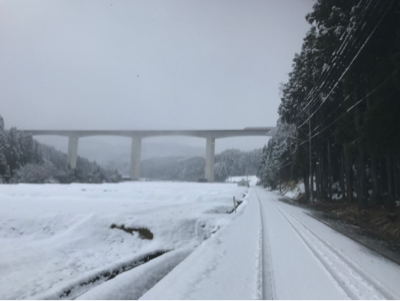 1/2。城端ダム往復ジョグ18km／お年始のご挨拶_f0184839_18481042.jpg