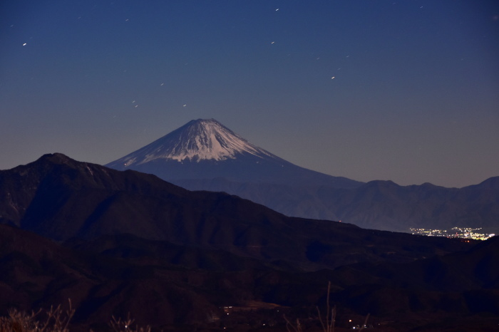 夜の美し森_a0307264_15024600.jpg