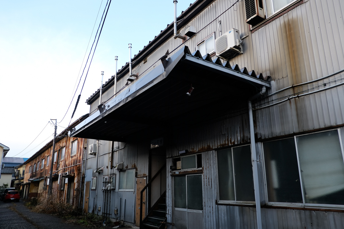 越の旅路に~21 三条市四日町 その1_c0084666_16140879.jpg