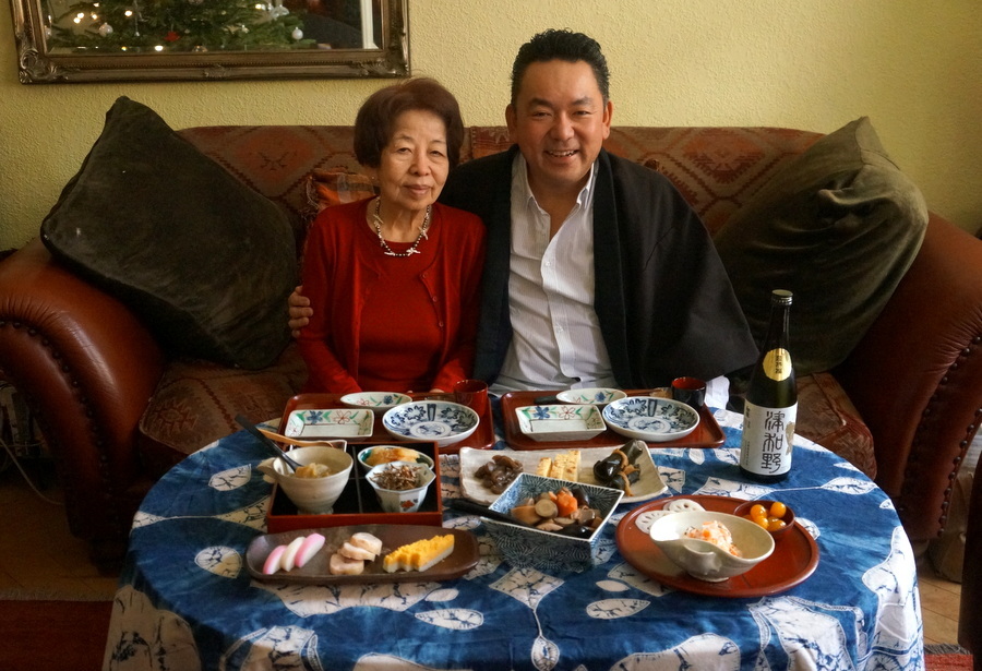 謹賀新年_c0180686_02314146.jpg