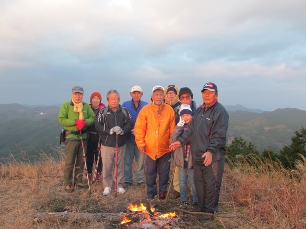 天草角山で仰ぐ御来光　　2018.1.1（月）_a0166196_1819393.jpg