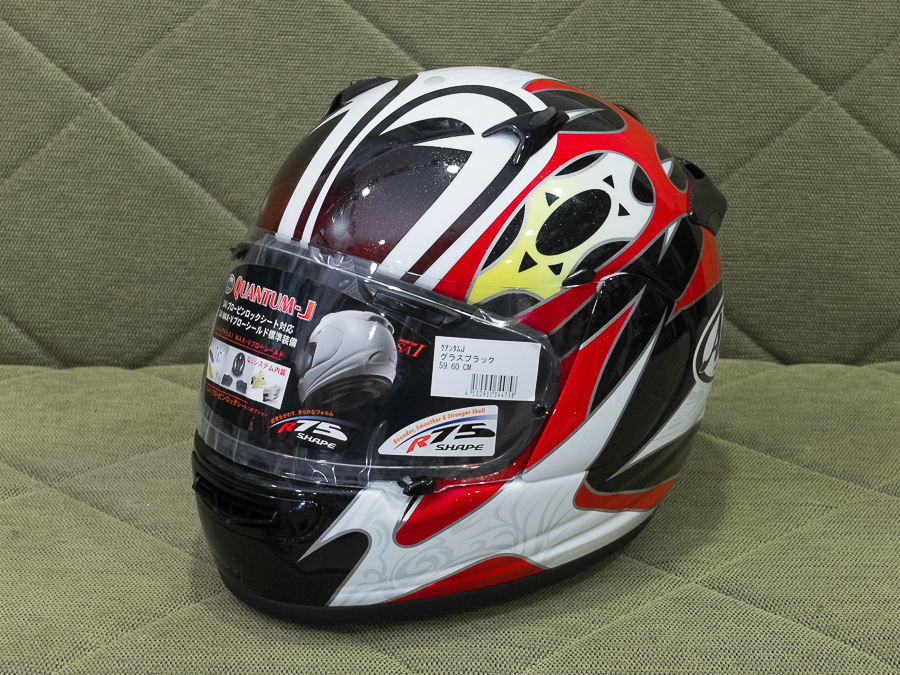 Arai Helmet Quantum-J_f0369107_10084513.jpg