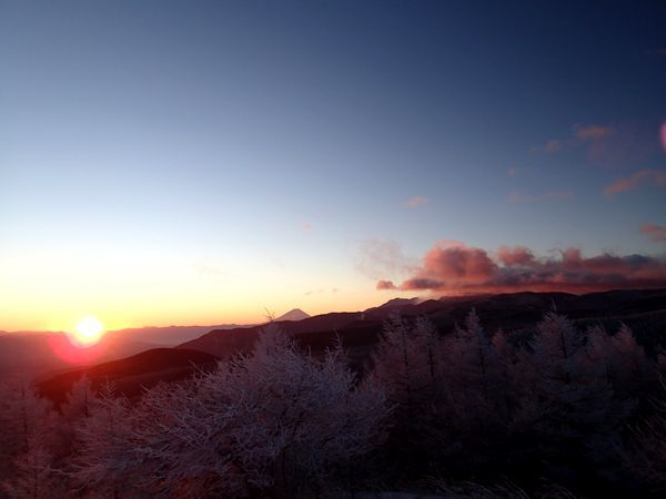 01月01日（月）：ご来光（入笠山）_b0032437_06192546.jpg