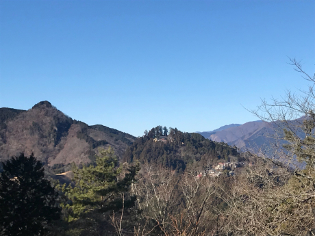 山の6神社参拝へ_c0206177_13414237.jpg