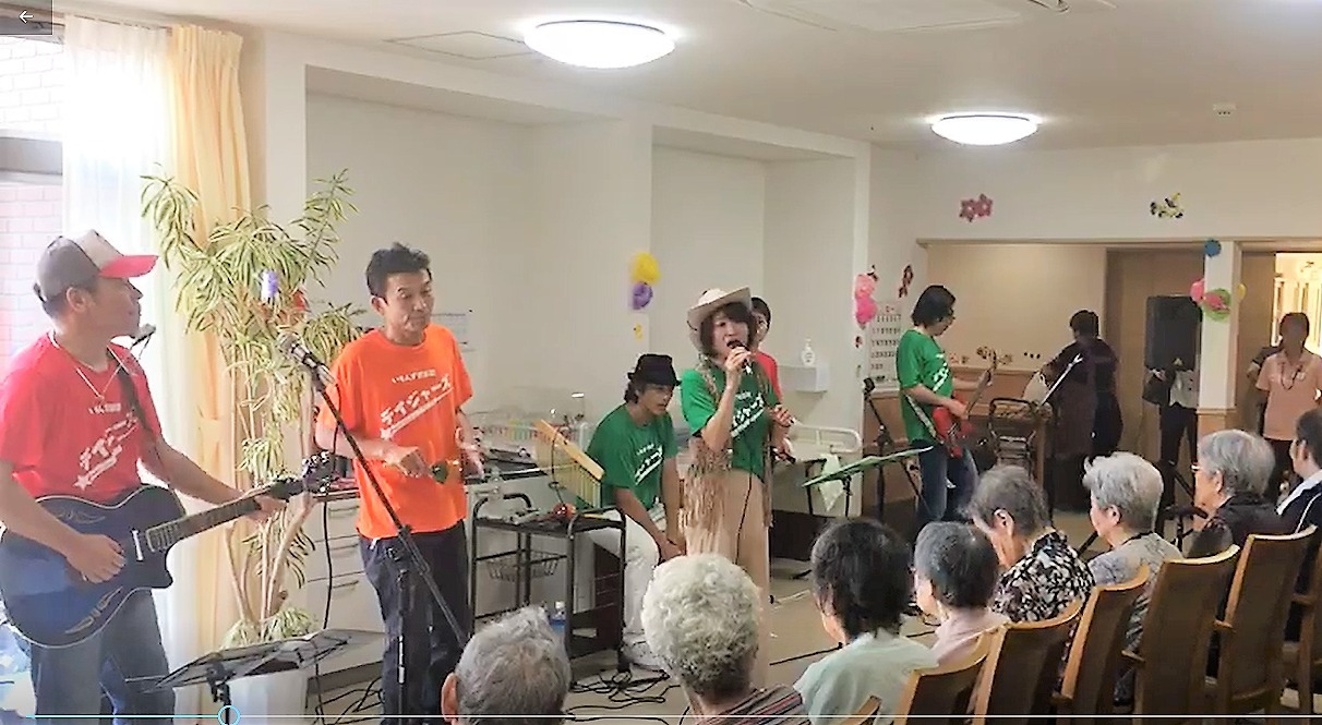 謹賀新年_c0239901_17120706.jpg