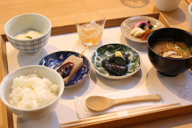 奈良の朝食　～竈（かまど）～_f0354014_10145730.jpg