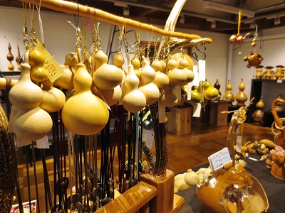 藤田記念庭園クラフト展~ひょうたんを楽しむ~_d0131668_17344081.jpg