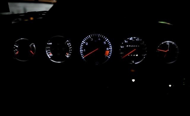 912 LED化?_f0057849_125346.jpg