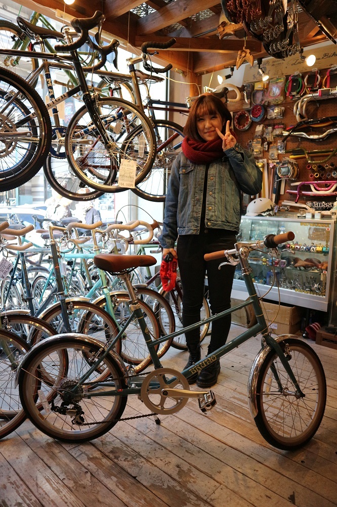 1月7日　渋谷　原宿　の自転車屋　FLAME bike前です_e0188759_19174858.jpg