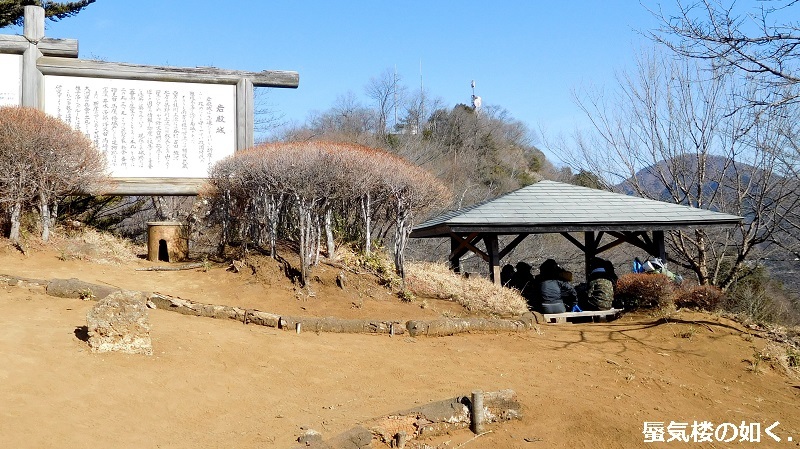 コミック「ヤマノススメ」舞台探訪014 H291207入山規制解除の岩殿山へ(百十一、百十二合目)_e0304702_20411315.jpg
