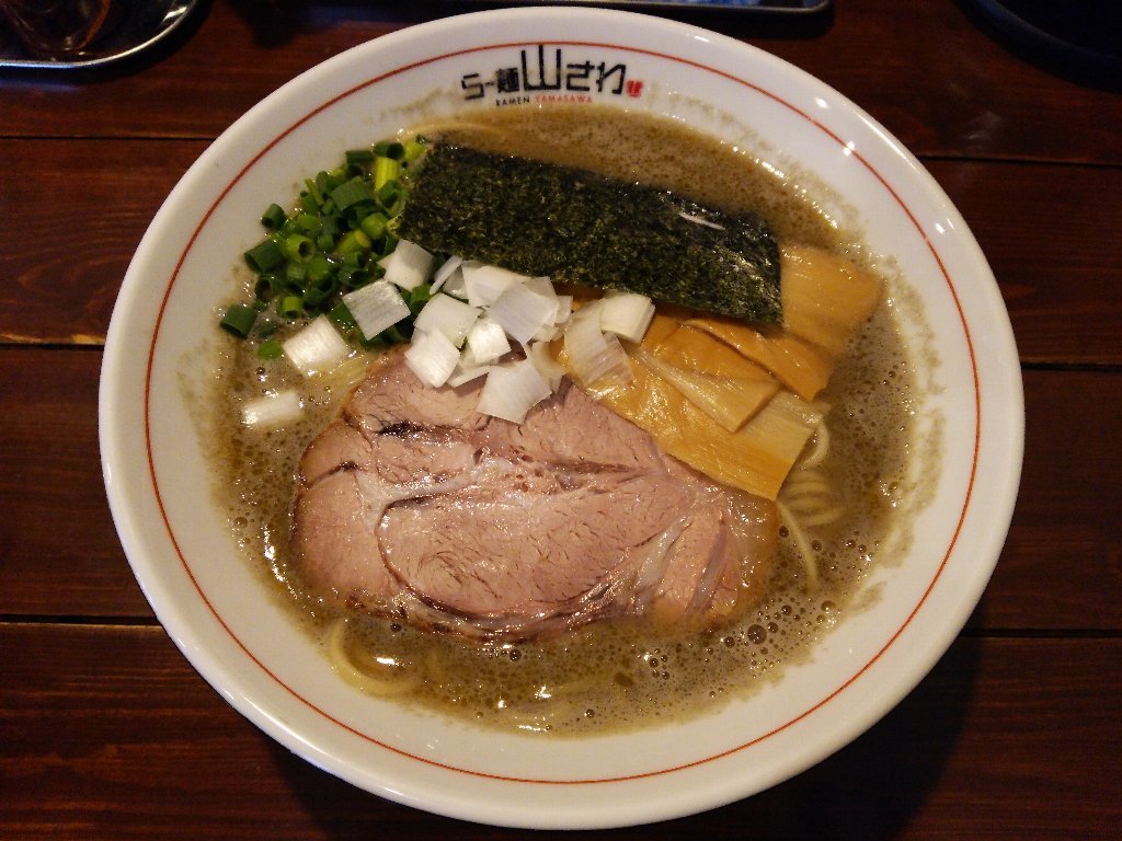 濃厚煮干しラーメンに肉ご飯（山さわ：札幌市白石区栄通2：2018年3杯目）_f0397261_10275930.jpg