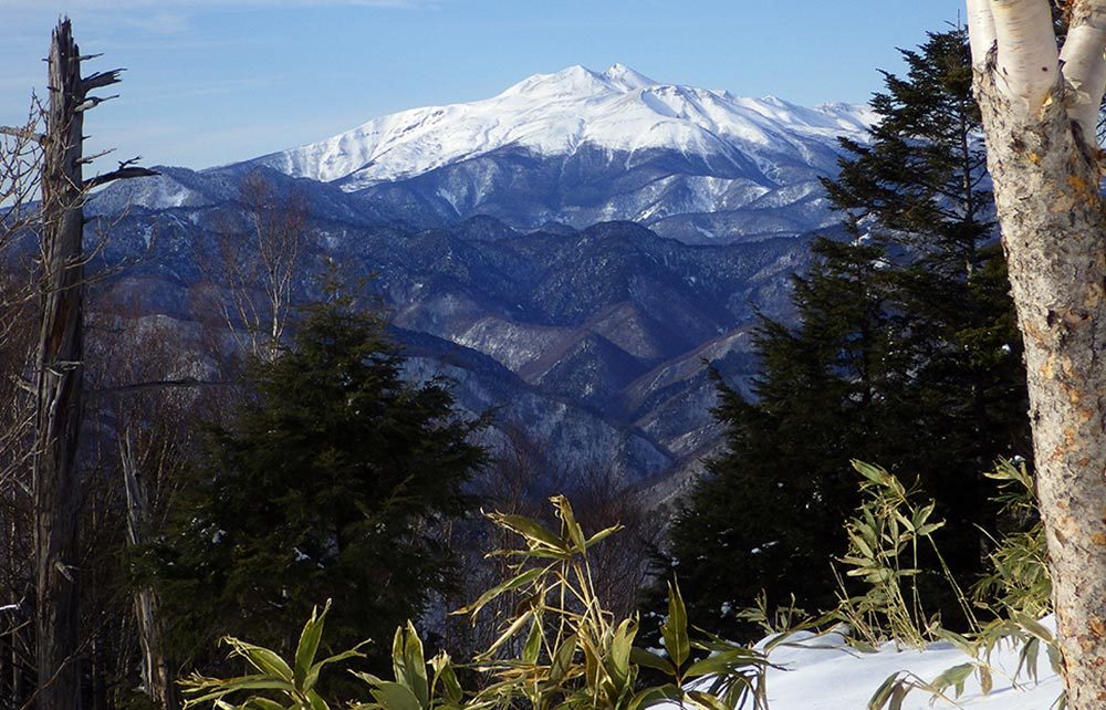 御嶽山を望むスキー場から_c0045966_20432427.jpg